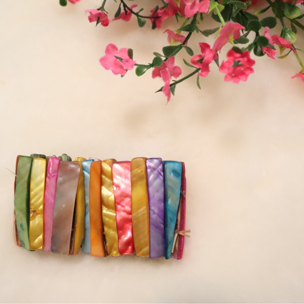 Colorful Shell Bracelet